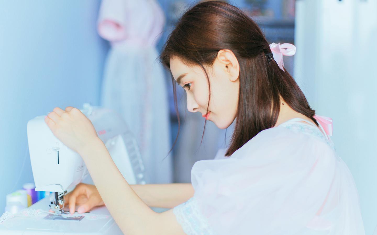 男人会哄别人就是不会哄你,男人不喜欢哄人是什么性格