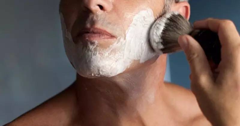 吉列锋隐剃须刀效果,男人需要一台自动剃须刀