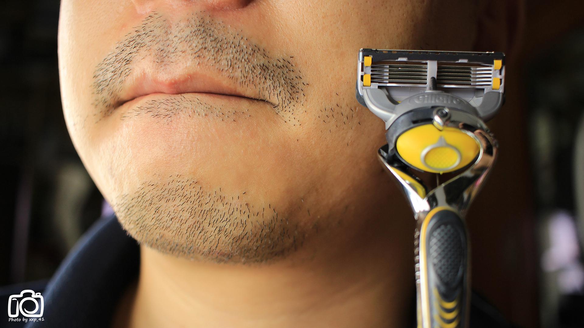 吉列锋隐剃须刀效果,男人需要一台自动剃须刀