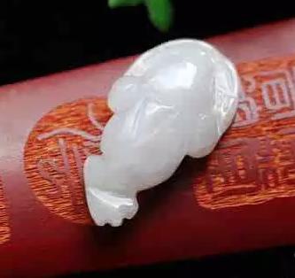 绿松石玉石哪种好雕刻,雕刻玉和雕刻绿松石