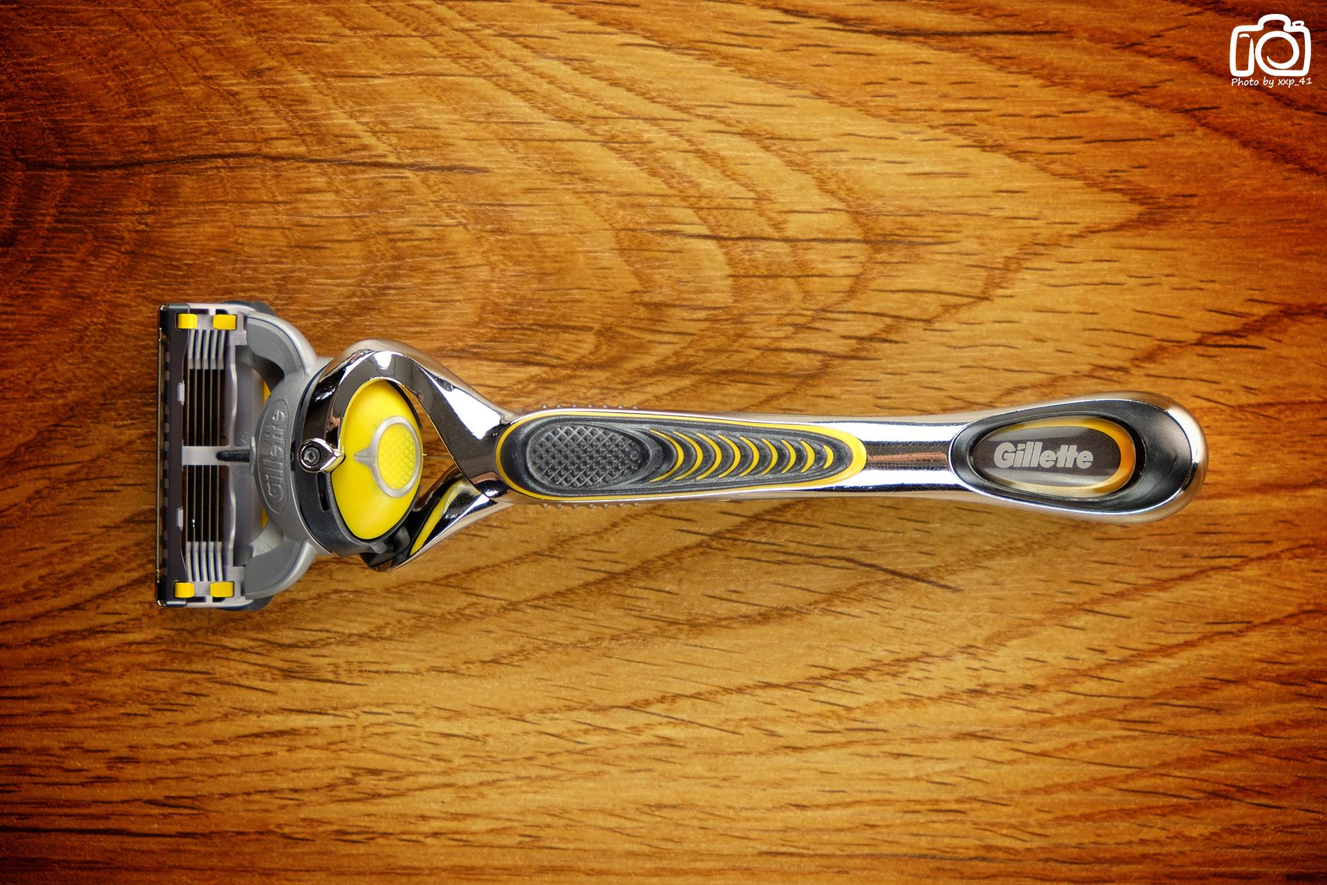 吉列锋隐剃须刀效果,男人需要一台自动剃须刀