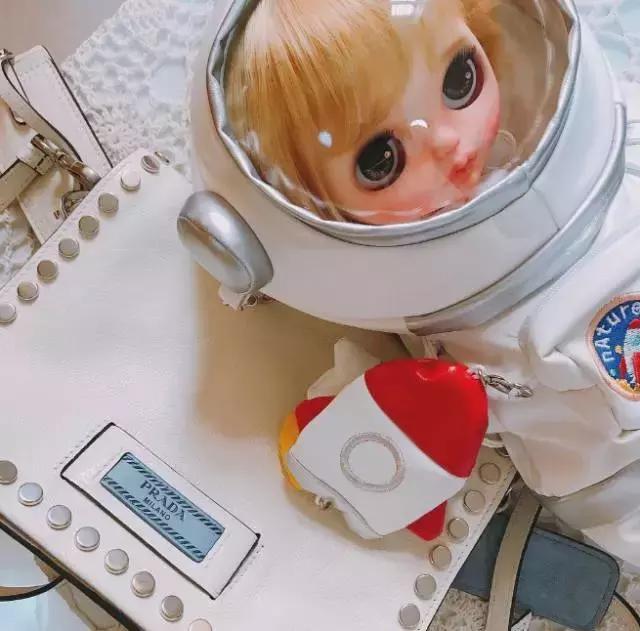 带货女王杨幂御姐,prada2024秋冬秀有刘雯吗