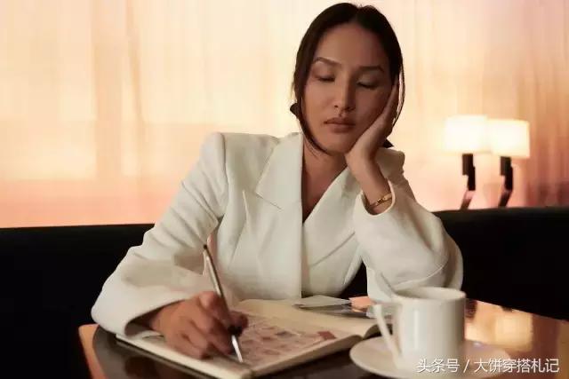 还在哭穷？6个值得投资的品牌让你穿出大牌范儿！