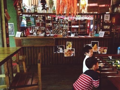 小姐！杭州好，杭州住多了对皮肤好！