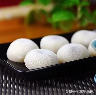 最简单的冰皮月饼制作,正宗冰皮月饼制作全过程