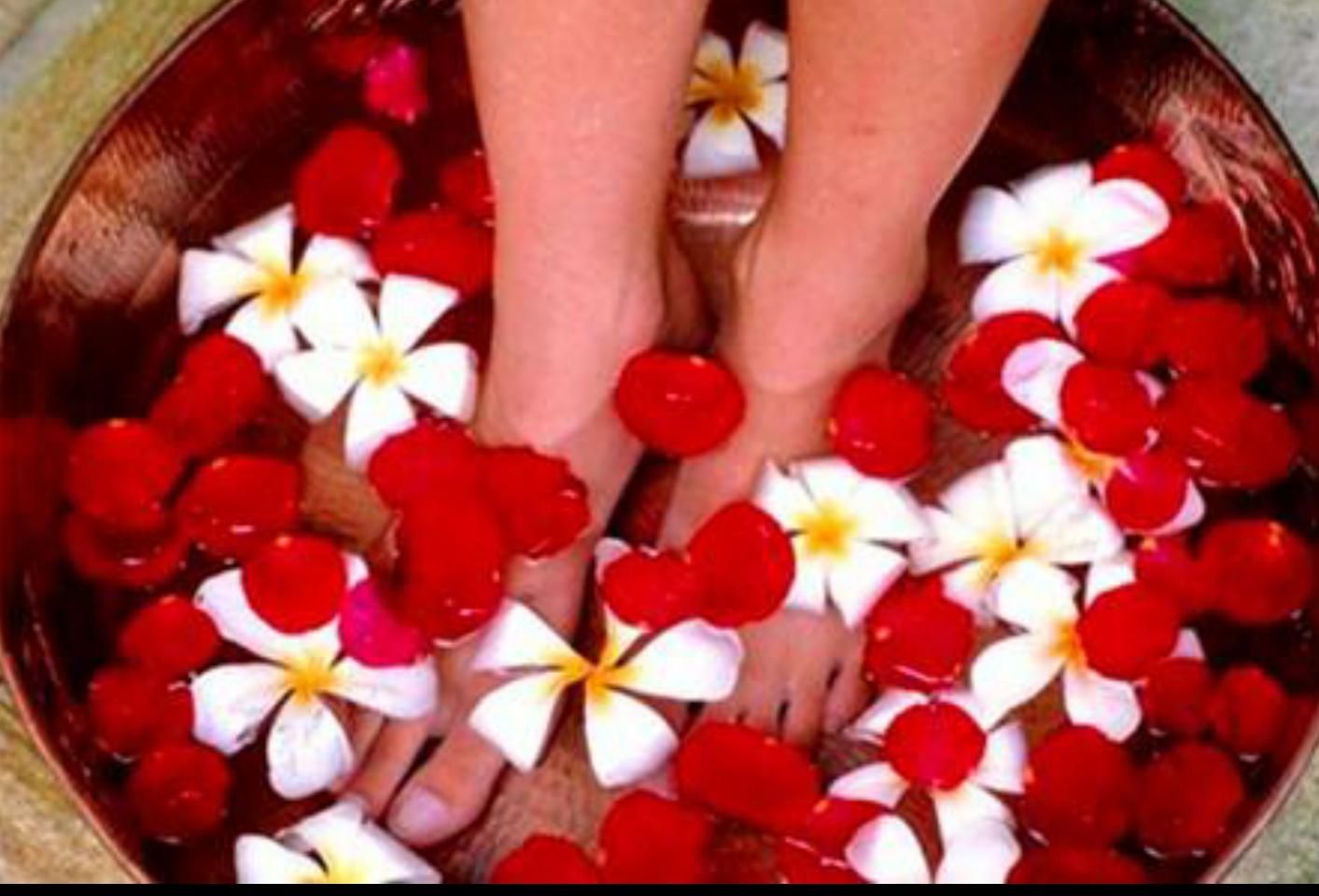 经常按摩脚底穴位会有什么好处,脚底有根筋经常按摩有什么好处