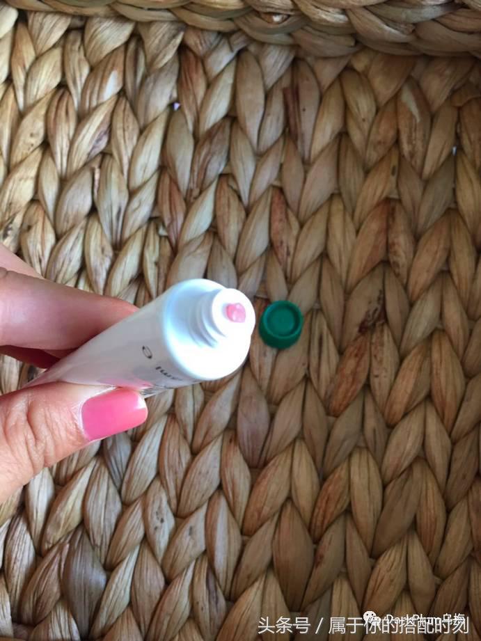 润唇修复的唇膏哪款最好,唇部保湿去死皮唇膏推荐