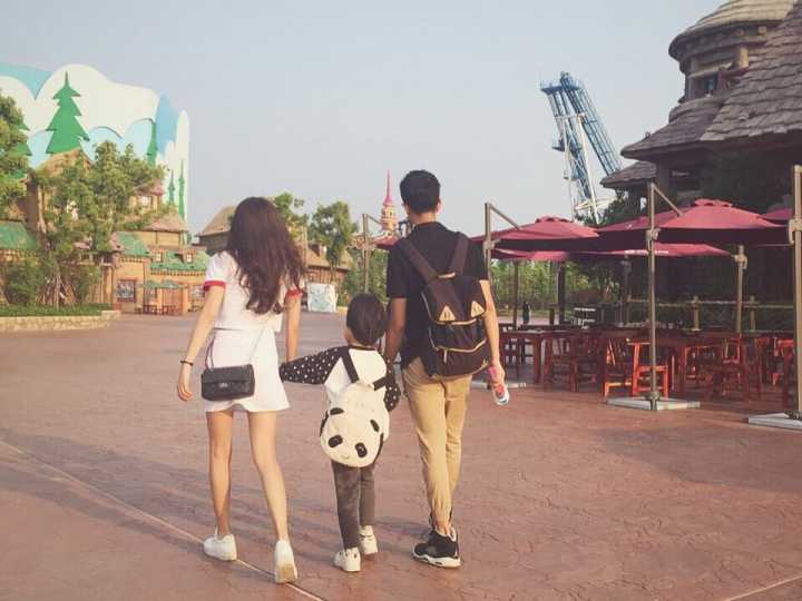 从丑男变成帅哥短视频,丑男生变帅有什么技巧