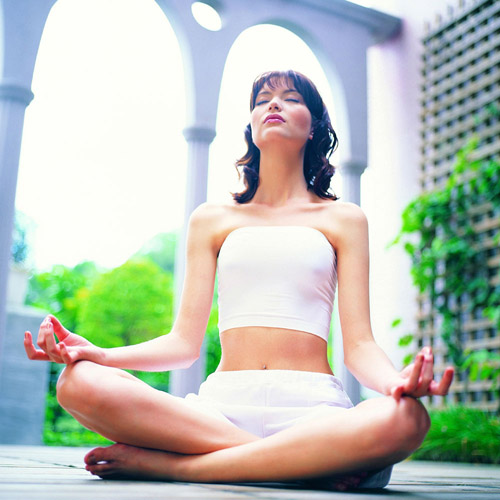 产后这个小动作少做小心瘦成a4腰,产后5个月恢复简单操全套