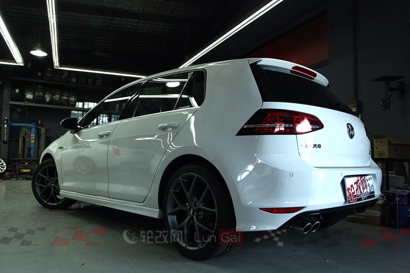 大众高尔夫7改17寸刀锋轮毂,高尔夫改装17寸bbs