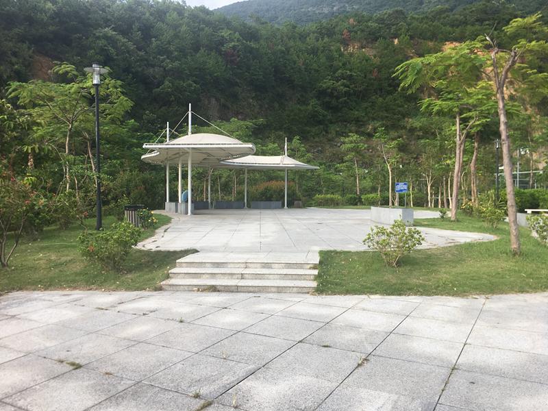 深圳有山有海的公园,深圳藏在地下的公园