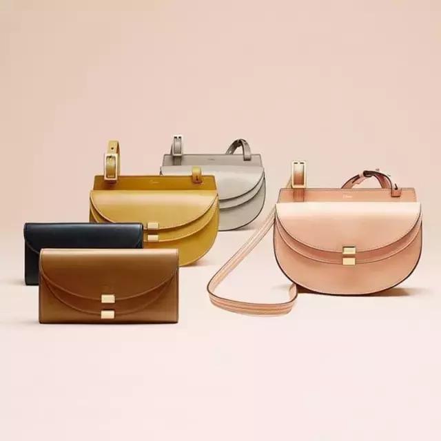 高圆圆背的小众包包,高圆圆同款刺绣包大号还是中号