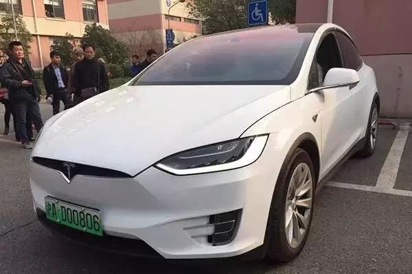 跑滴滴买车是全款好还是贷款,买辆modely跑滴滴多久能回本