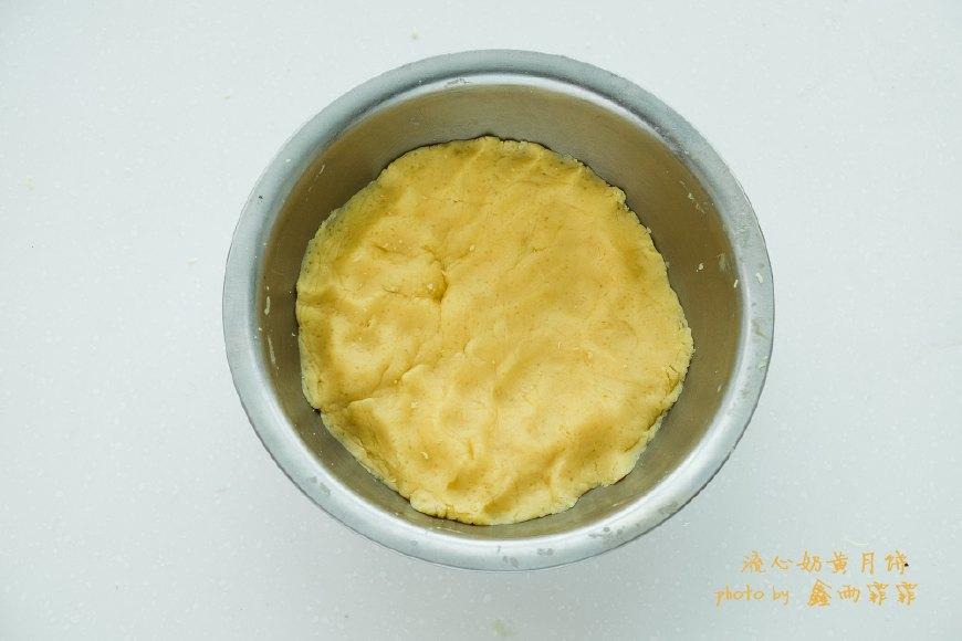 每年抢都抢不到的网红月饼,我做了一大盒,邻居闻到香味都来敲门