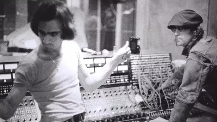 两位嘻哈制作人和苹果做了一笔30亿美元的买卖