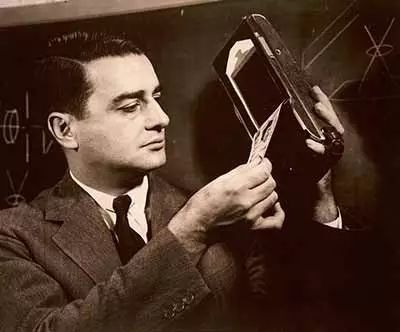 改写历史翻译,polaroid的中文翻译