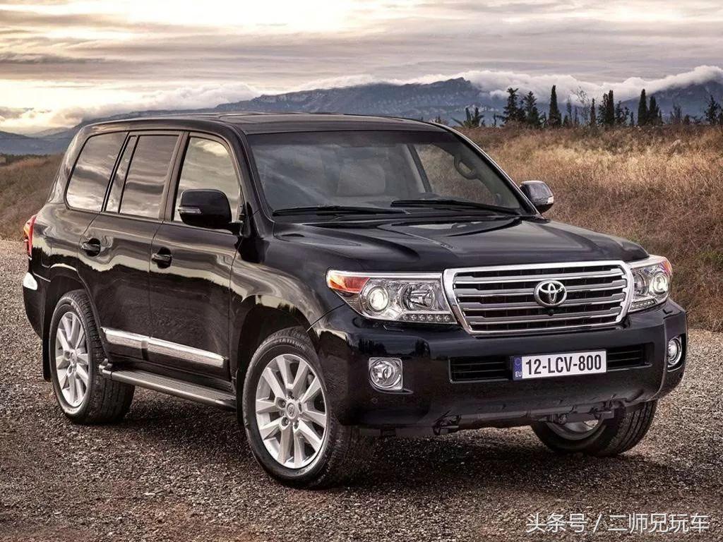 三十万到一千万都有，这十款车才是男人的终极*药春**，一脚油爽到爆