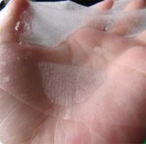 连面膜的材质你都不懂也敢自称是面膜控？