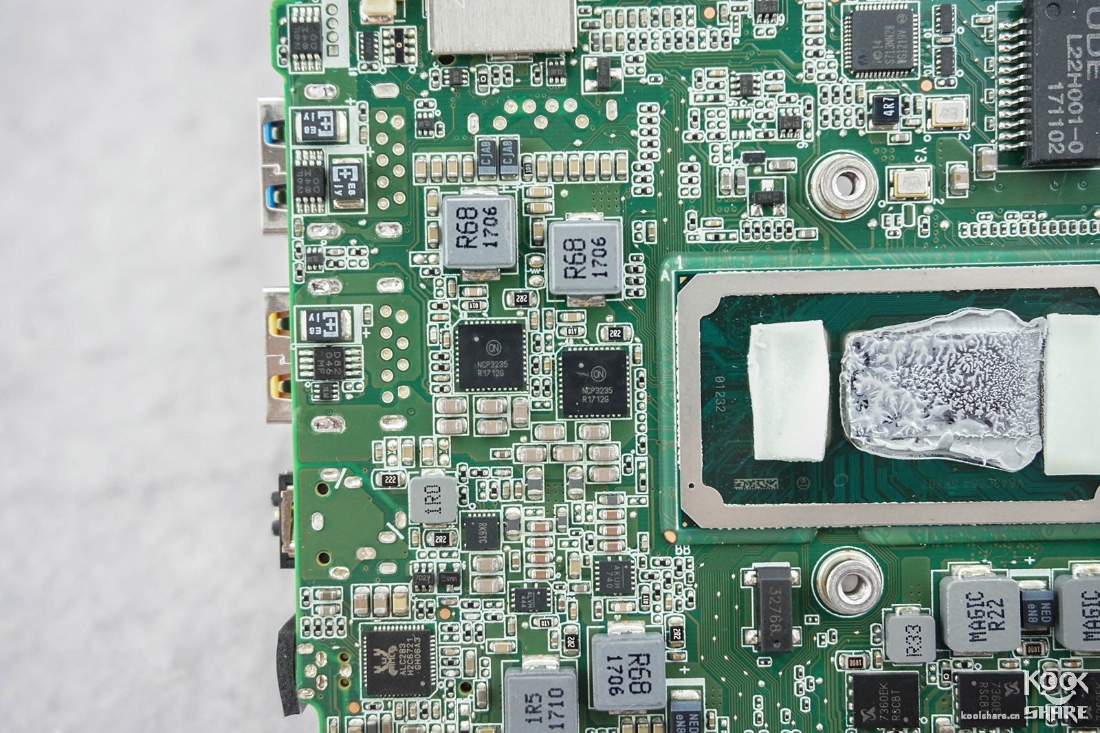 英特尔nuc6i7拆解,英特尔nuc7i7