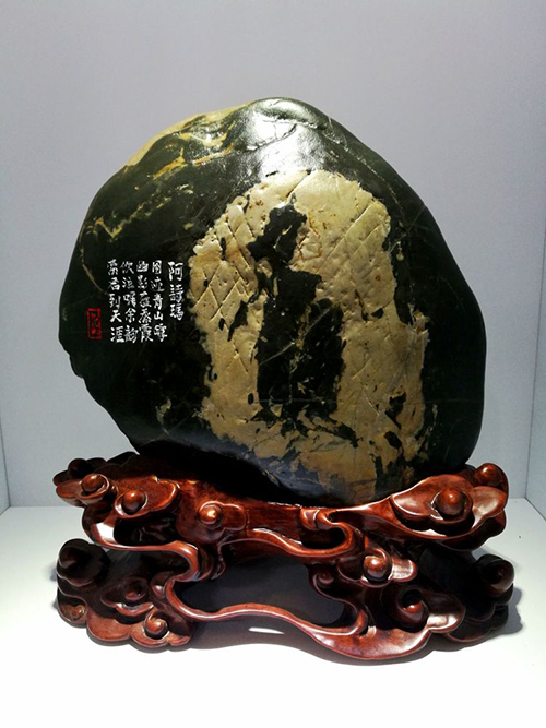 石头上的书法创作,石头上雕刻艺术品