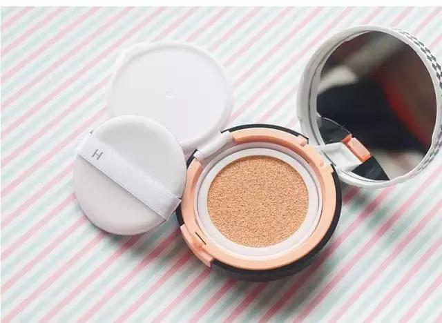 有没有不对皮肤造成负担的彩妆,哪个牌子的彩妆对脸没有伤害