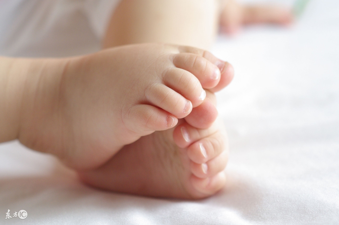 怀孕四十天子宫有什么变化,怀孕后子宫增大胎盘会有变化吗