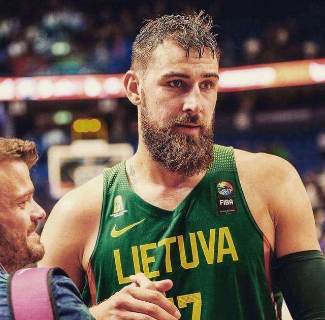 nba奥登多大岁数,库里奥登