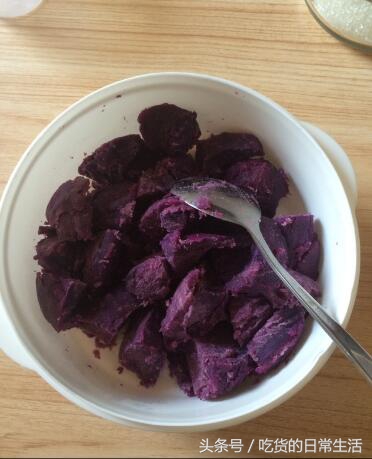 冰皮月饼如何防止冰皮开裂,冰皮月饼不裂缝的方法图解