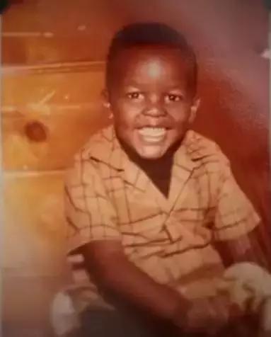 两位嘻哈制作人和苹果做了一笔30亿美元的买卖