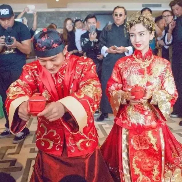 最美的50款婚纱,换上婚纱最美新娘