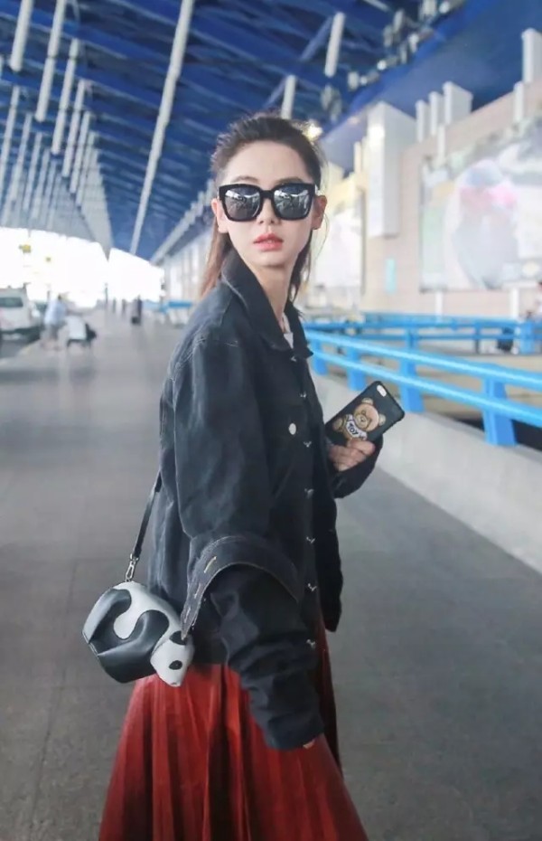 包包种草｜最近哪些包是当红炸子鸡