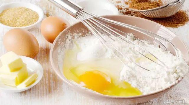 饼干老是焦底,饼干特别容易碎是什么原因