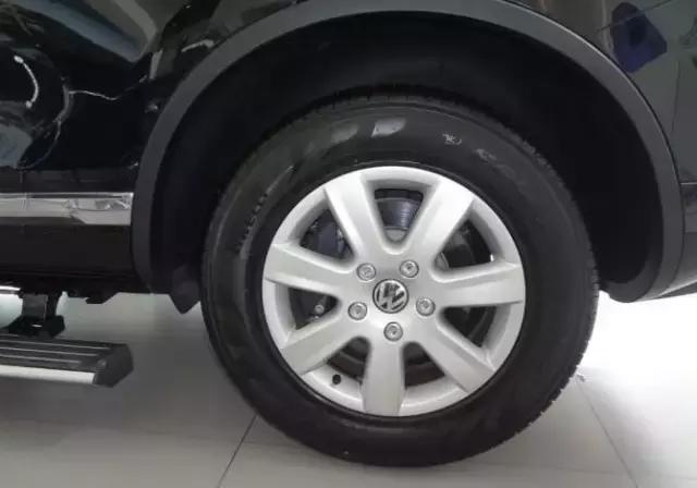 车子长期不开需要注意的六大事项,汽车长期不开真的伤车吗