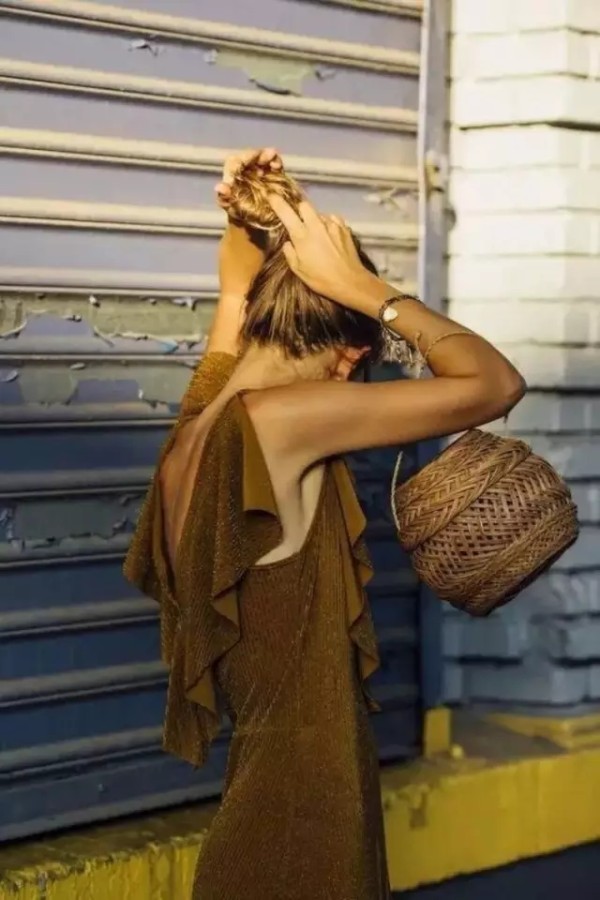 包包种草｜最近哪些包是当红炸子鸡