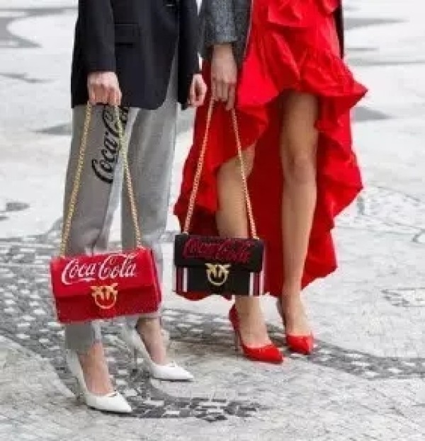 包包种草｜最近哪些包是当红炸子鸡