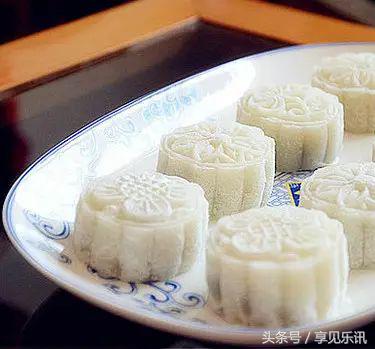 最简单的冰皮月饼制作,正宗冰皮月饼制作全过程