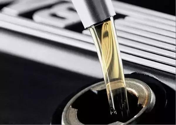 车子长期不开需要注意的六大事项,汽车长期不开真的伤车吗