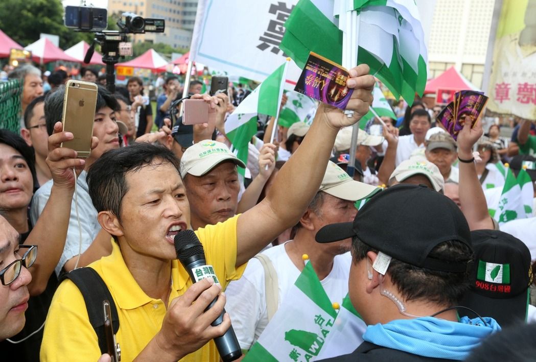 《中国新歌声》台大被闹场是有“黑帮”介入?谁才是“黑帮”?!