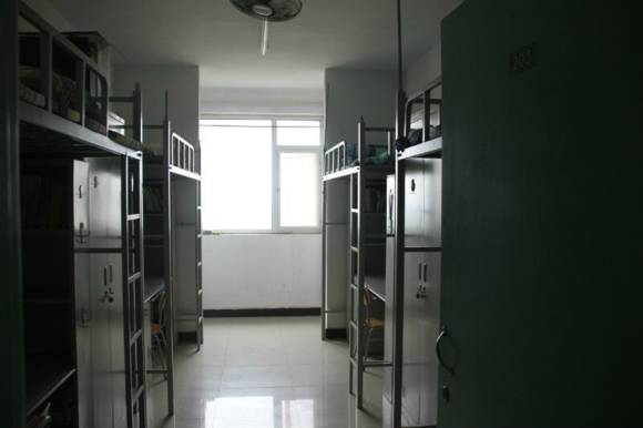 天津高校宿舍简陋度一览!你住过比这更差的宿舍吗?