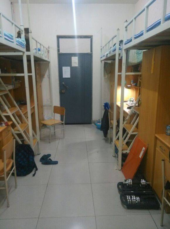 天津高校宿舍简陋度一览!你住过比这更差的宿舍吗?