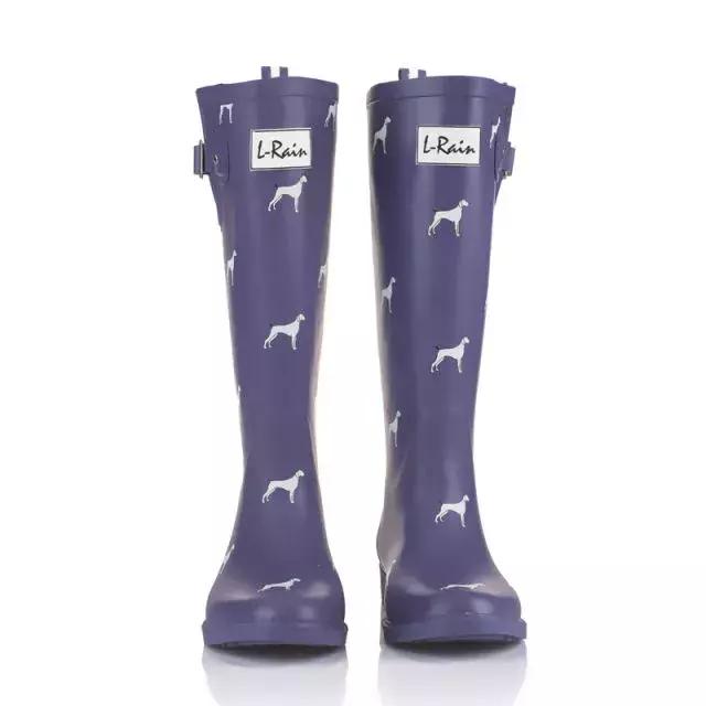 夏日出门必备装备,雨天必备的装备有哪些呢