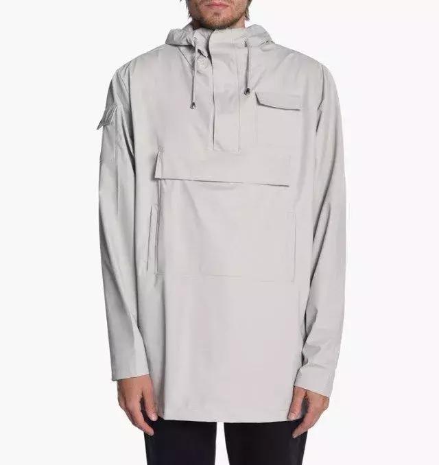 夏日出门必备装备,雨天必备的装备有哪些呢