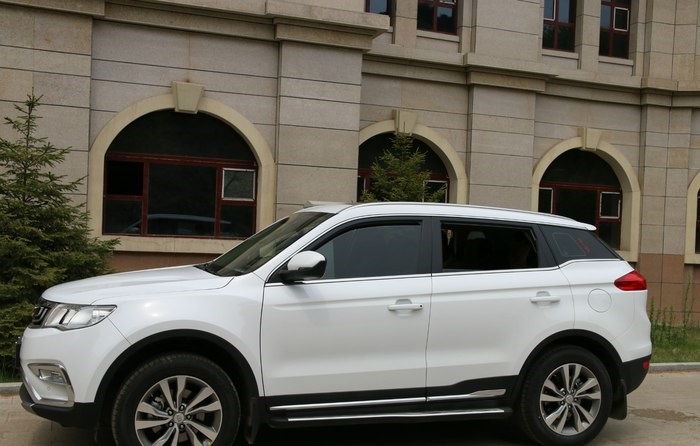 博越手动智尚0-100加速,博越2.0手动挡异响