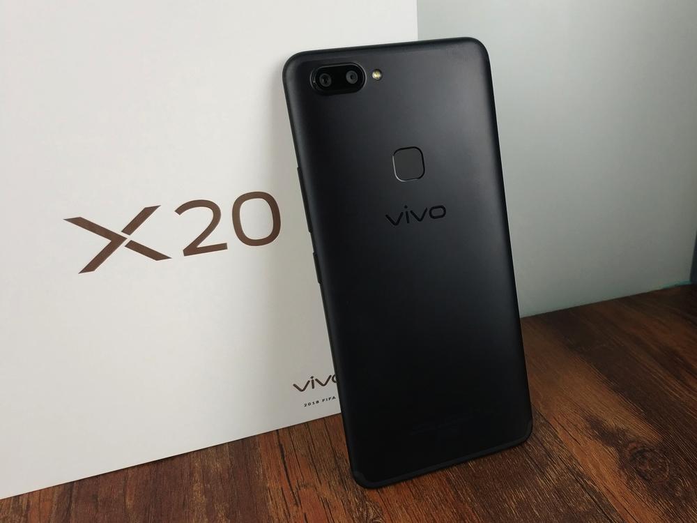 vivox20三个键是全面屏吗,vivox20全面屏时代开启