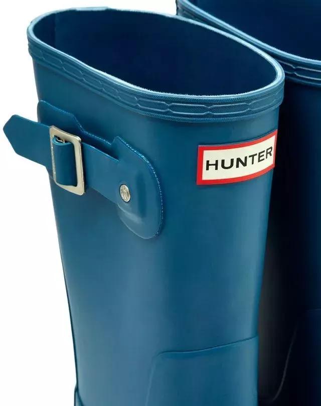 夏日出门必备装备,雨天必备的装备有哪些呢