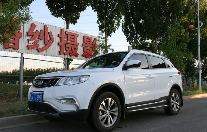 博越手动智尚0-100加速,博越2.0手动挡异响