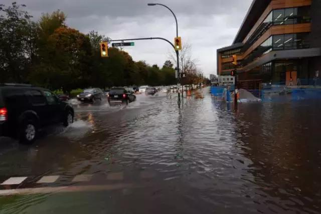 温哥华防水,温哥华穿衣注意事项