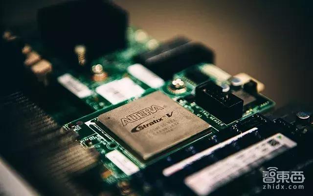 悄然“背叛”、百亿收购、闷声发财：自动驾驶芯战争