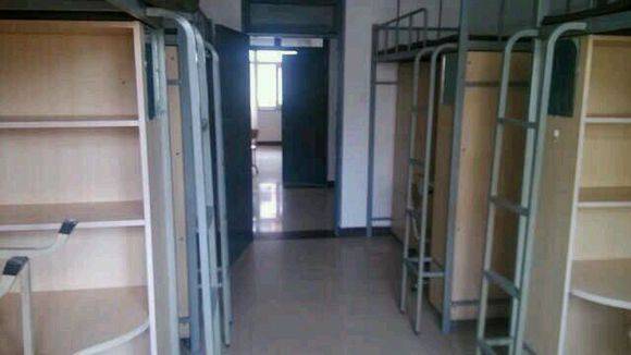 天津高校宿舍简陋度一览!你住过比这更差的宿舍吗?