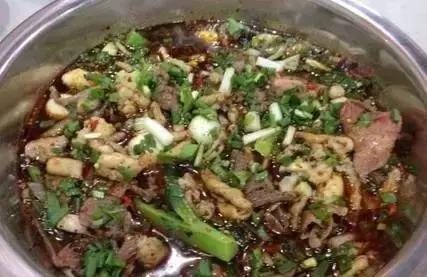 乐山理工附近美食冒菜,乐山特色美食冒菜